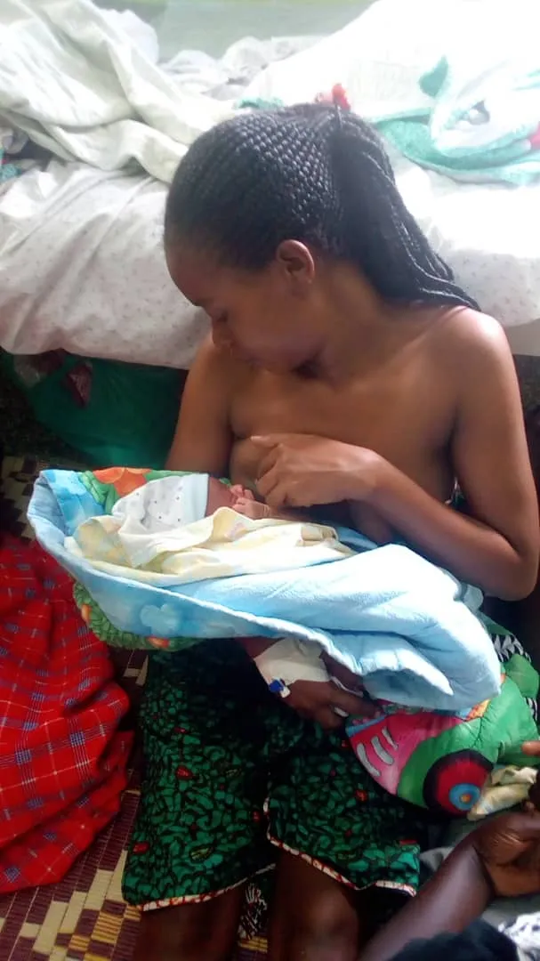 Bottles and Boobs Can Coexist: The Real Story on Nipple Confusion
