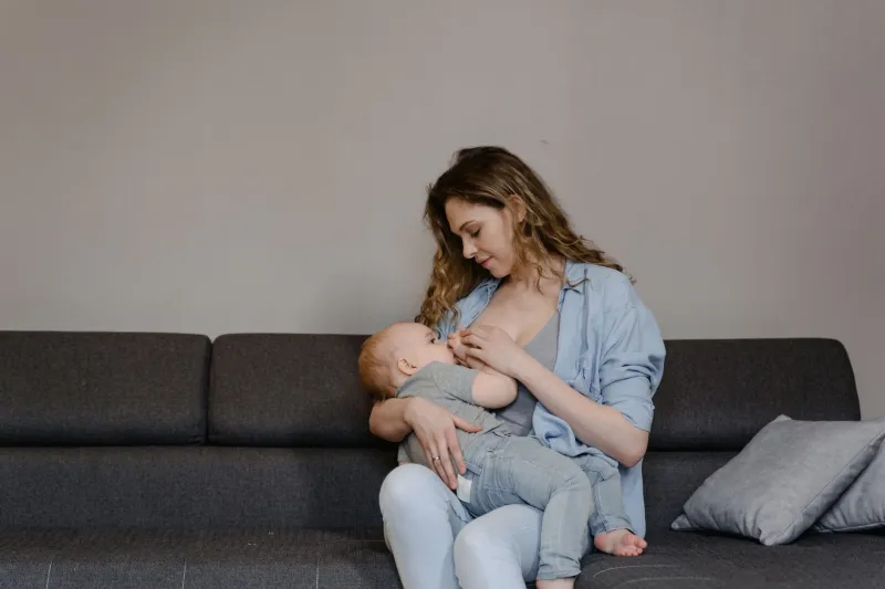 Cluster Feeding Is Not Breaking You — Here's What's Actually Happening and How to Get Through It